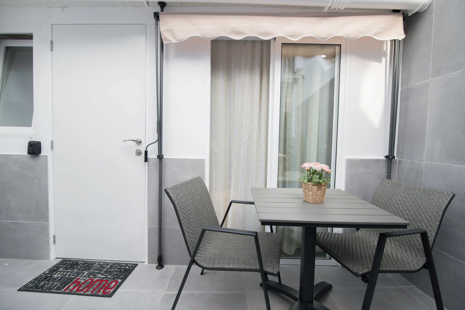 Patio SleekLofts option