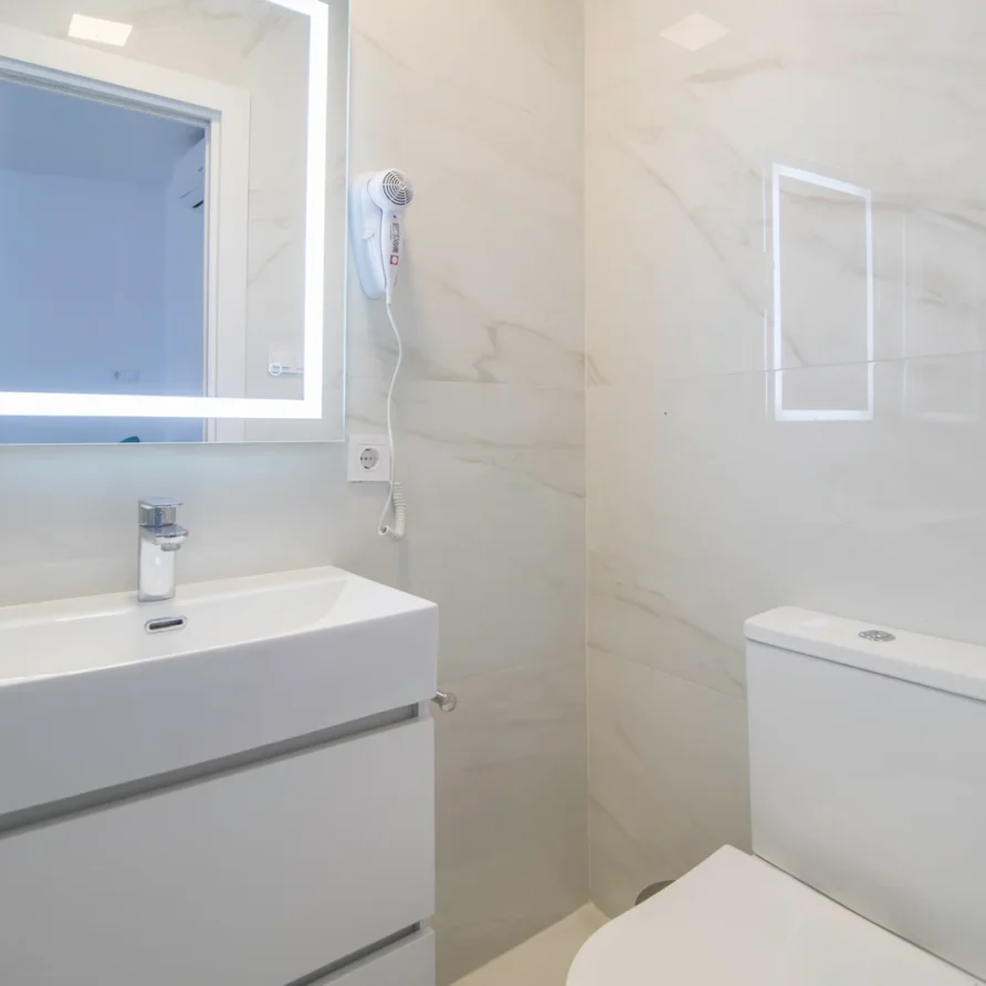 Modern white bathroom